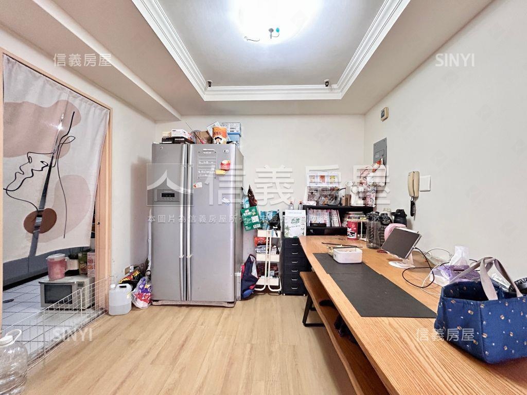 文心市政高樓三房房屋室內格局與周邊環境