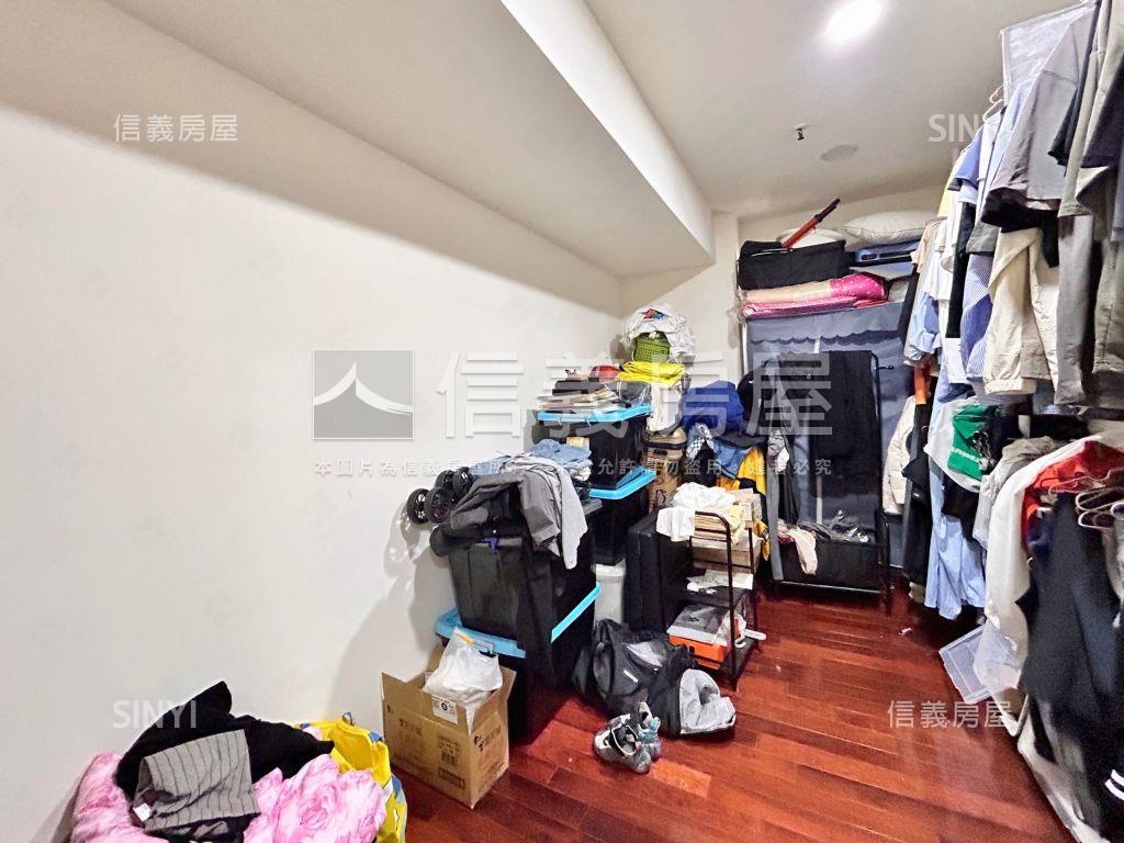 文心市政高樓三房房屋室內格局與周邊環境