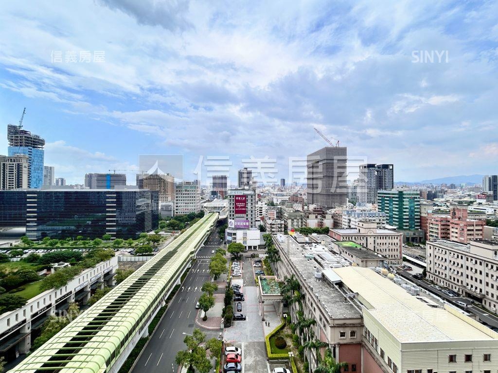 文心市政高樓三房房屋室內格局與周邊環境
