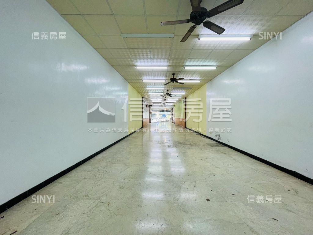 鳳山精華三民路霸氣金店房屋室內格局與周邊環境