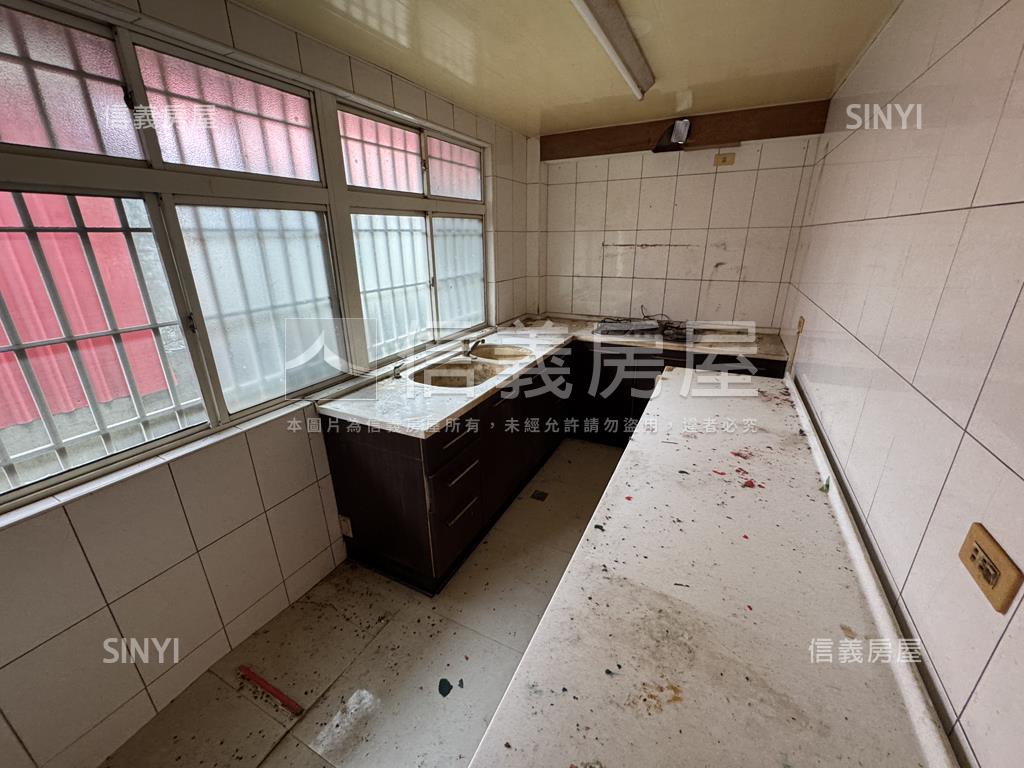 中華街悠活公寓房屋室內格局與周邊環境