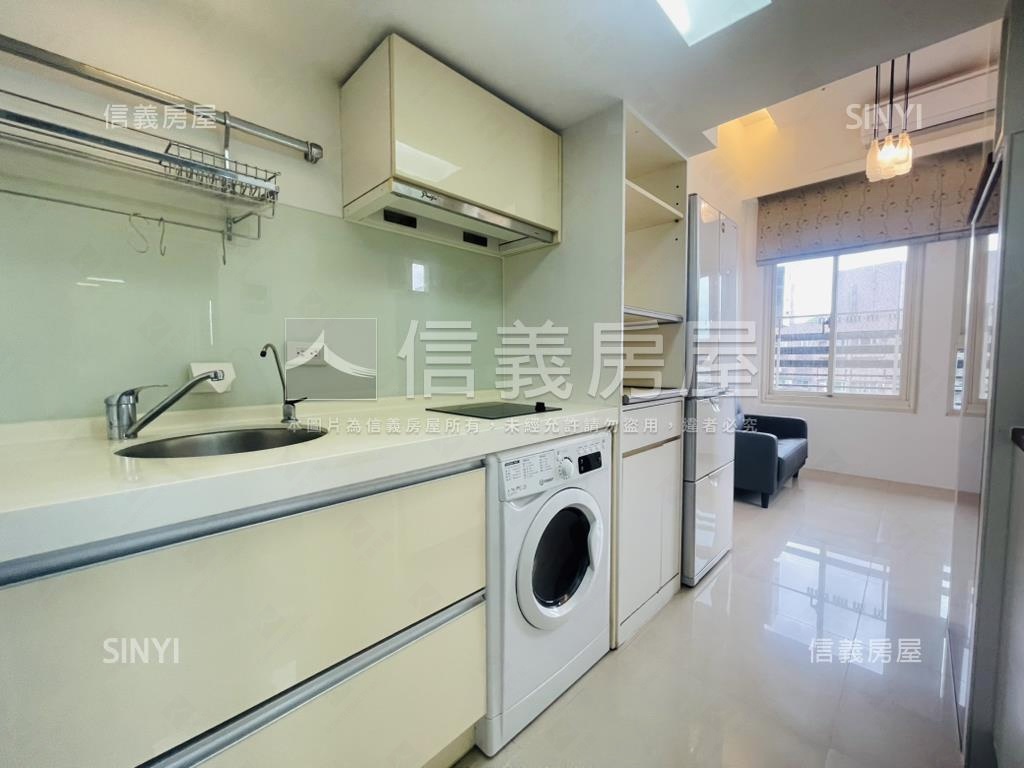 挑高邊間捷運美宅房屋室內格局與周邊環境