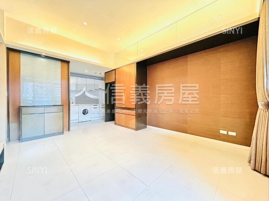 和邑前棟景觀美２房房屋室內格局與周邊環境