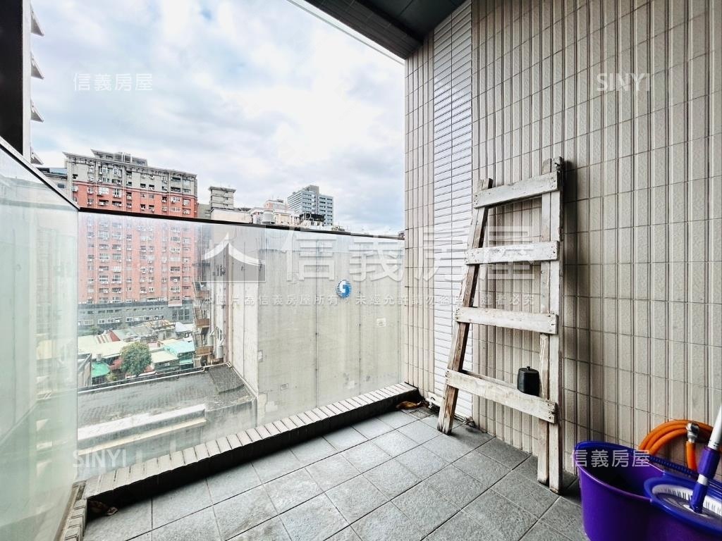 和邑前棟景觀美２房房屋室內格局與周邊環境