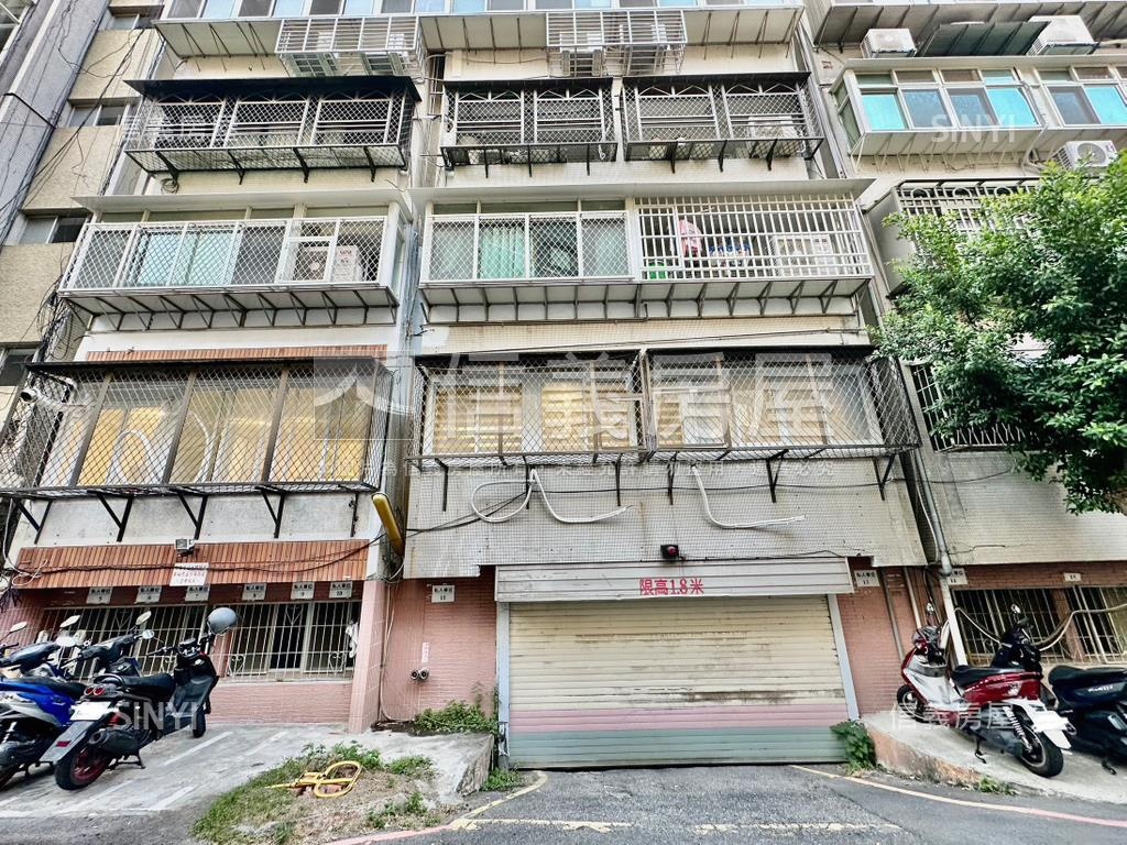 七段新裝潢三房雙衛房屋室內格局與周邊環境