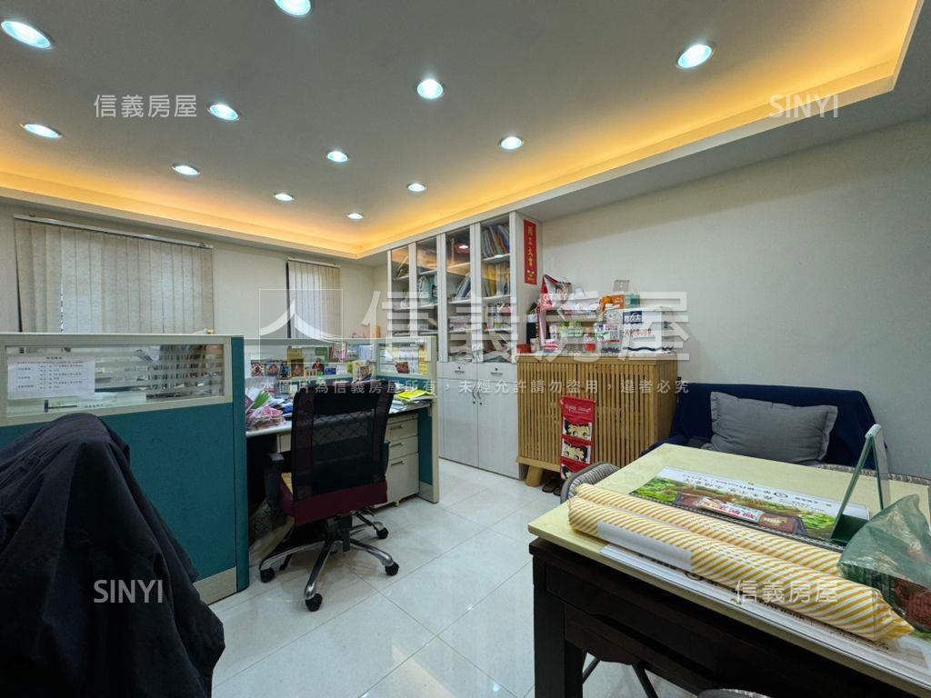 一層２戶．電梯小豪宅房屋室內格局與周邊環境