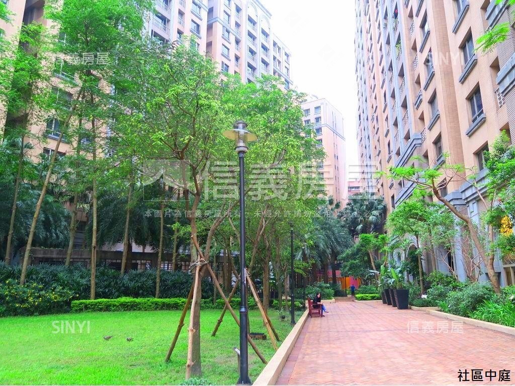 皇翔太陽城面中庭大三房房屋室內格局與周邊環境