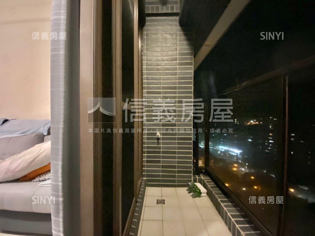 五堵傳奇益翔青庭兩房車位房屋室內格局與周邊環境
