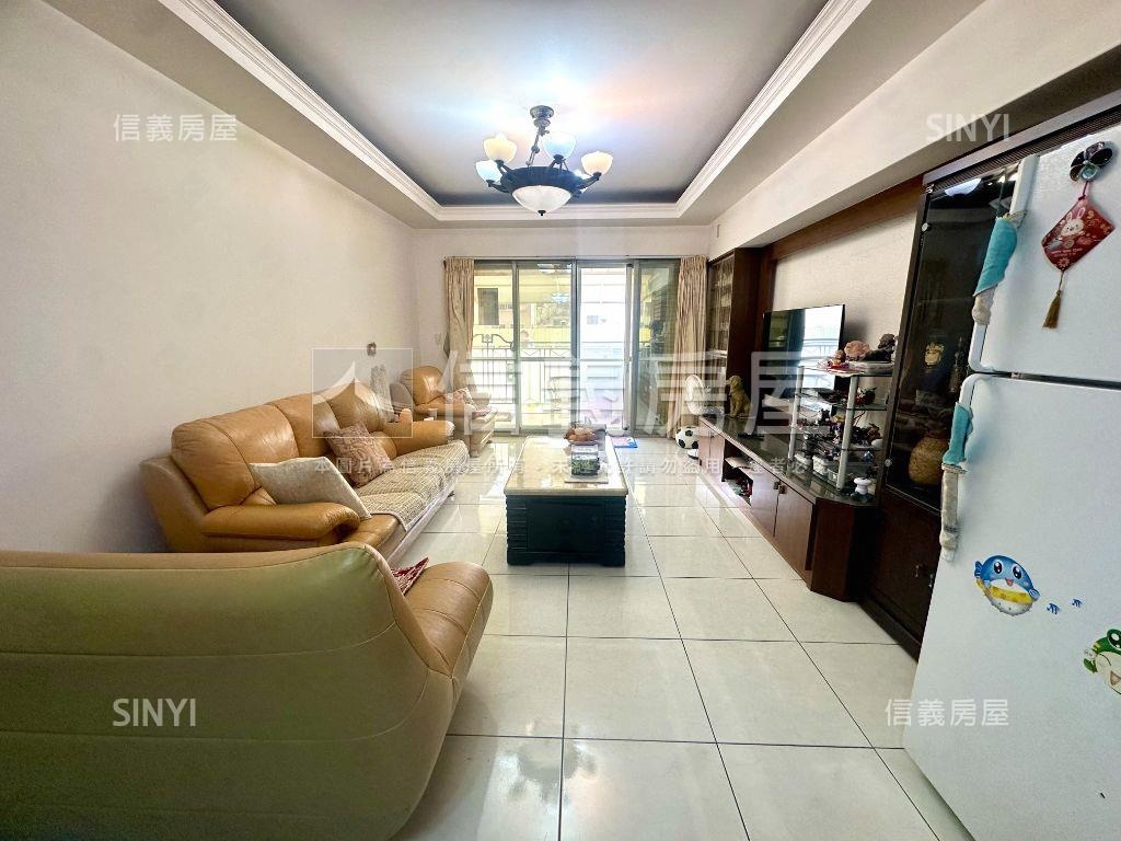 近美術館旁稀有庭院宅房屋室內格局與周邊環境