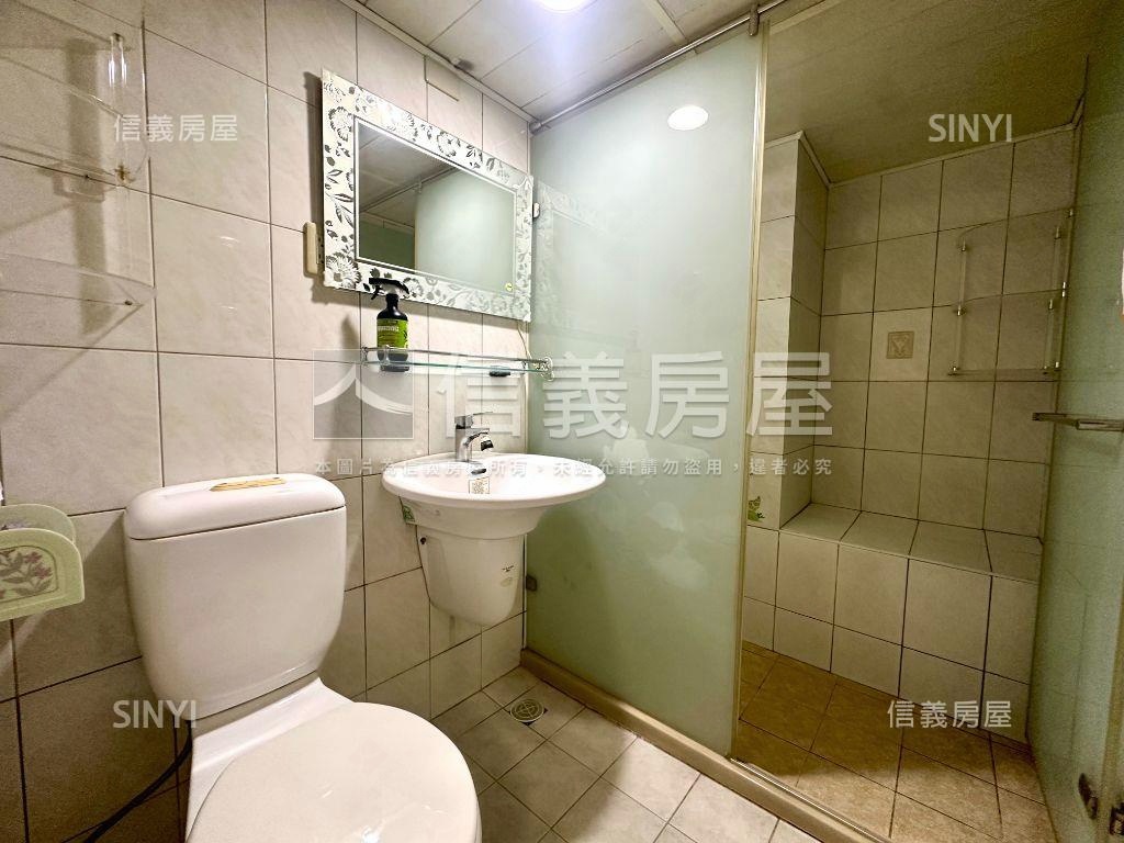 近美術館旁稀有庭院宅房屋室內格局與周邊環境