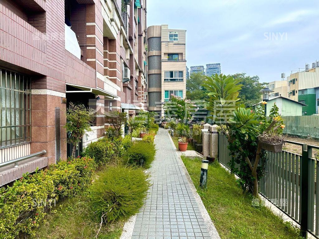 近美術館旁稀有庭院宅房屋室內格局與周邊環境