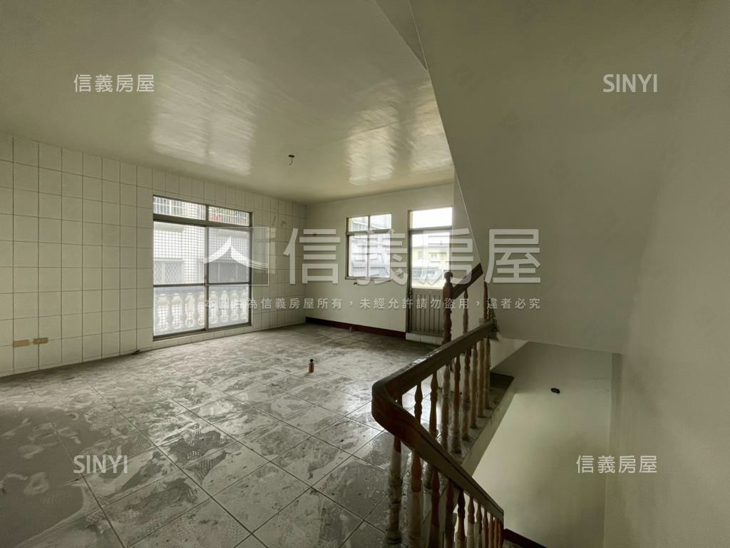 ＳＫＭ正路三角窗企業總部房屋室內格局與周邊環境
