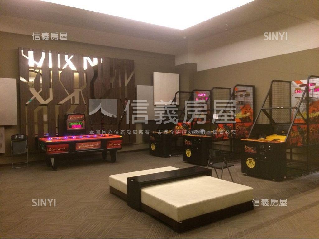 世紀館朝南景觀屋房屋室內格局與周邊環境