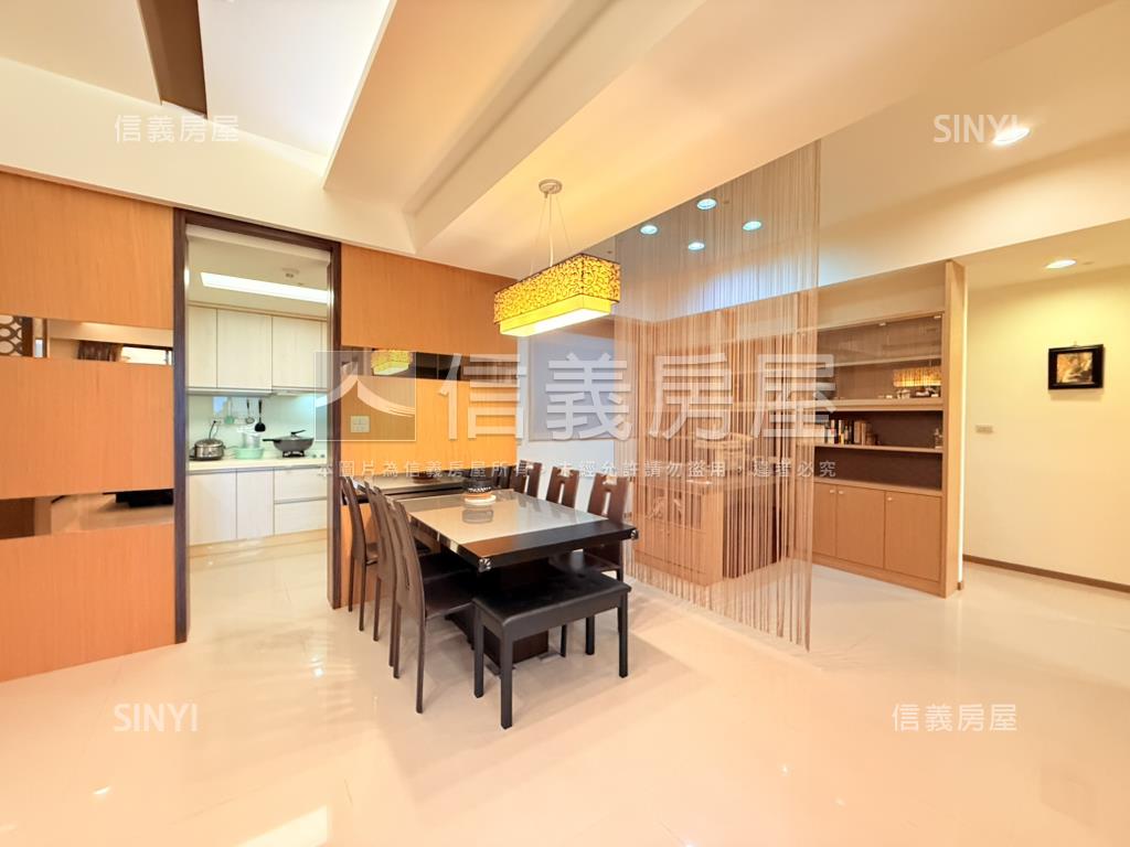 世紀館朝南景觀屋房屋室內格局與周邊環境