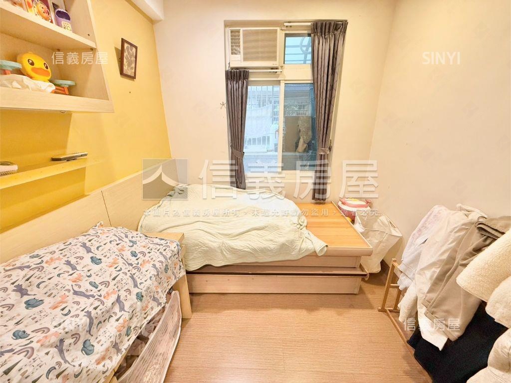 近公園★邊間質感珠寶盒房屋室內格局與周邊環境