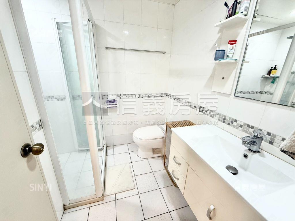 近公園★邊間質感珠寶盒房屋室內格局與周邊環境