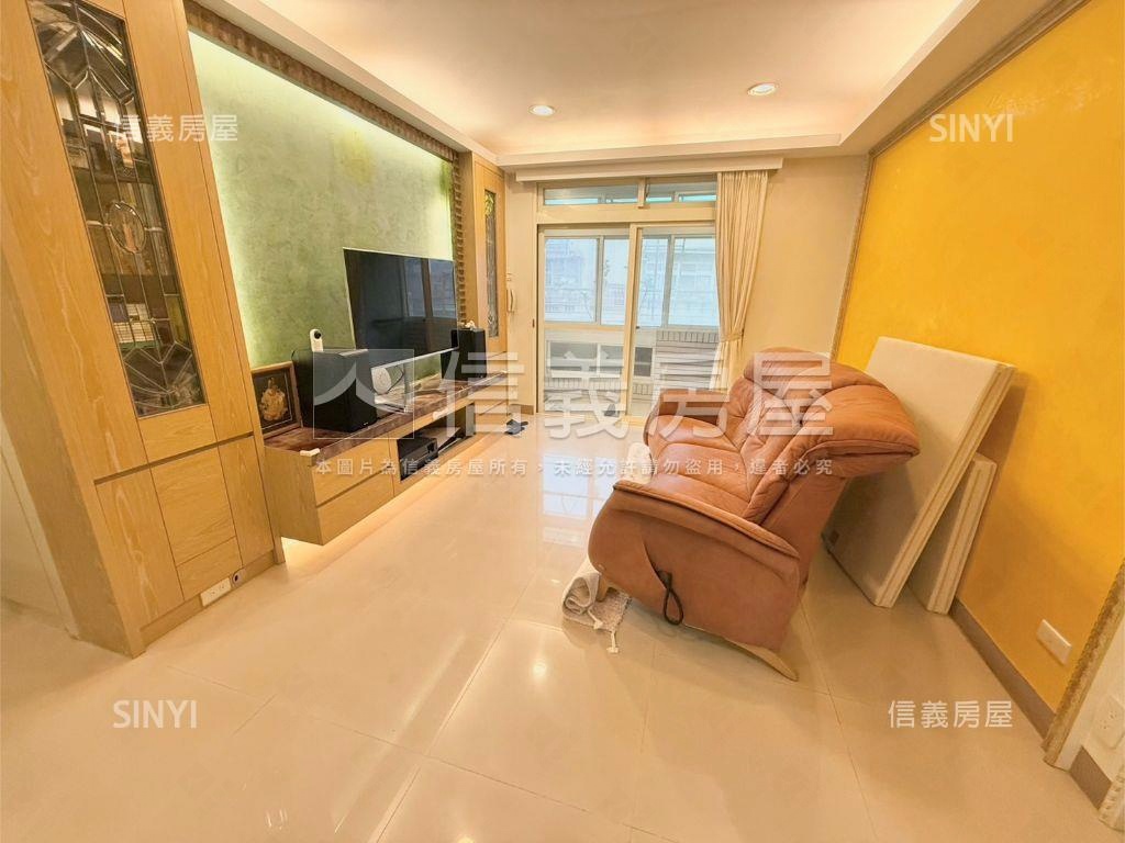 近公園★邊間質感珠寶盒房屋室內格局與周邊環境