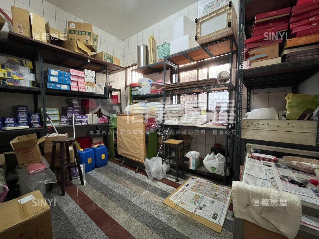 仁德中正路精華段店住房屋室內格局與周邊環境