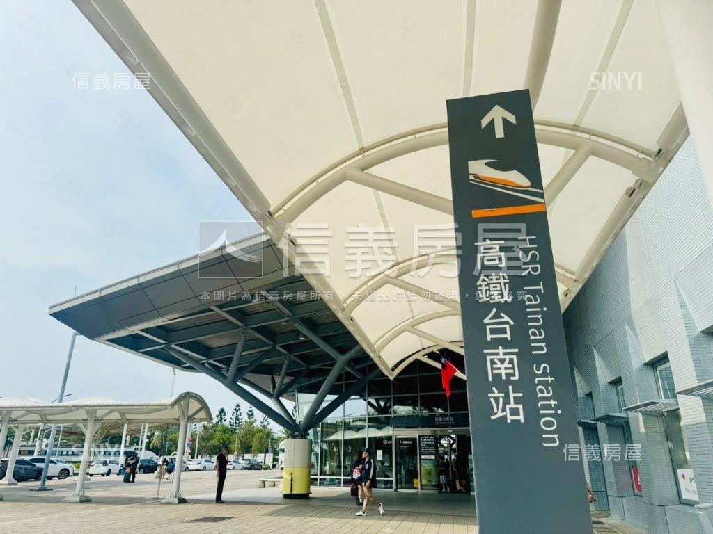 春福天駅次頂樓兩房平車房屋室內格局與周邊環境