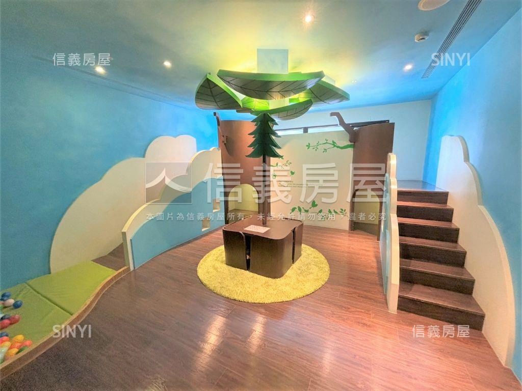 【皇廷】近漢神巨蛋３房房屋室內格局與周邊環境