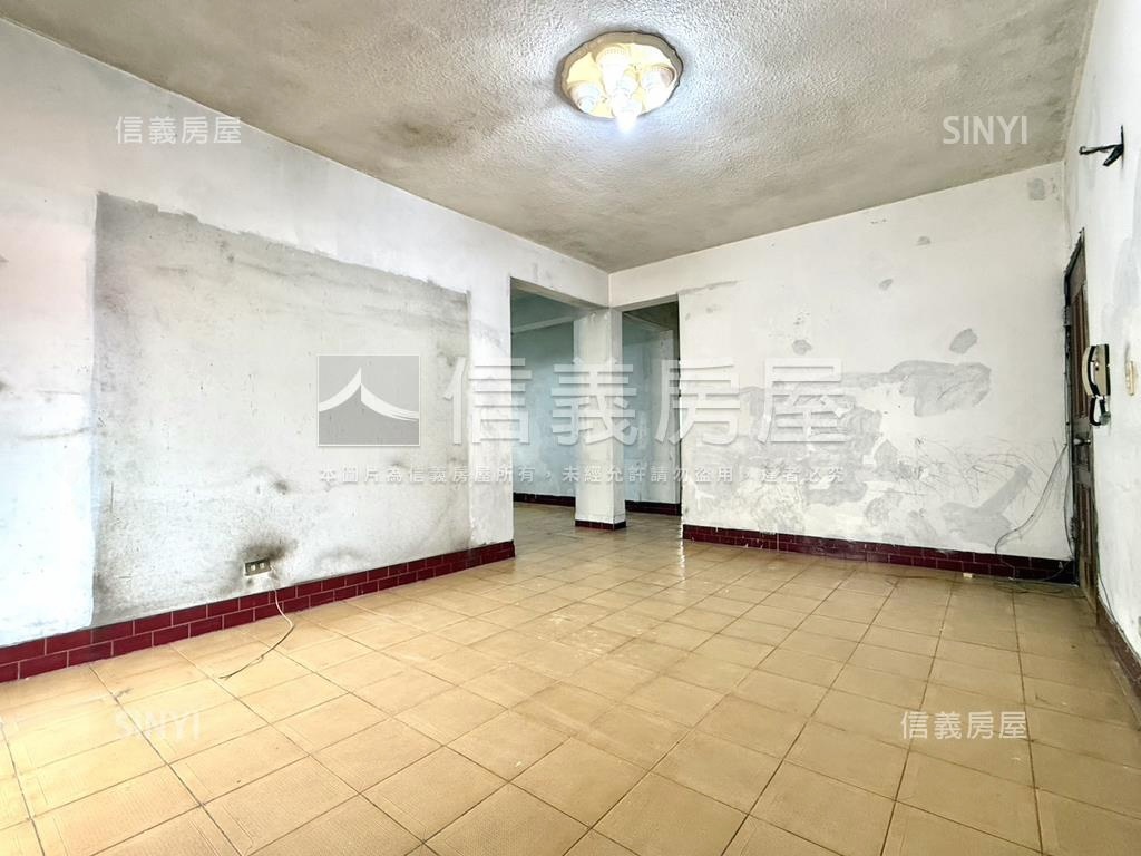 健身公寓一層一戶房屋室內格局與周邊環境