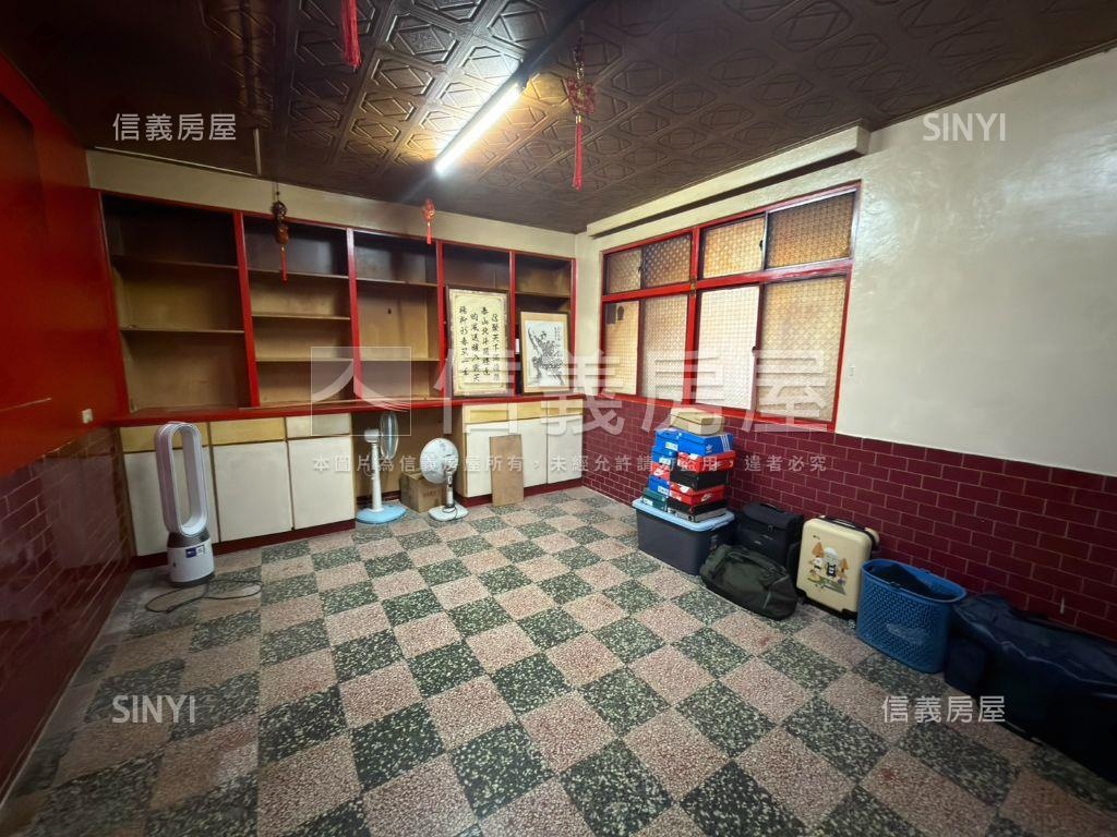 平鎮｜平東路近學區美透天房屋室內格局與周邊環境