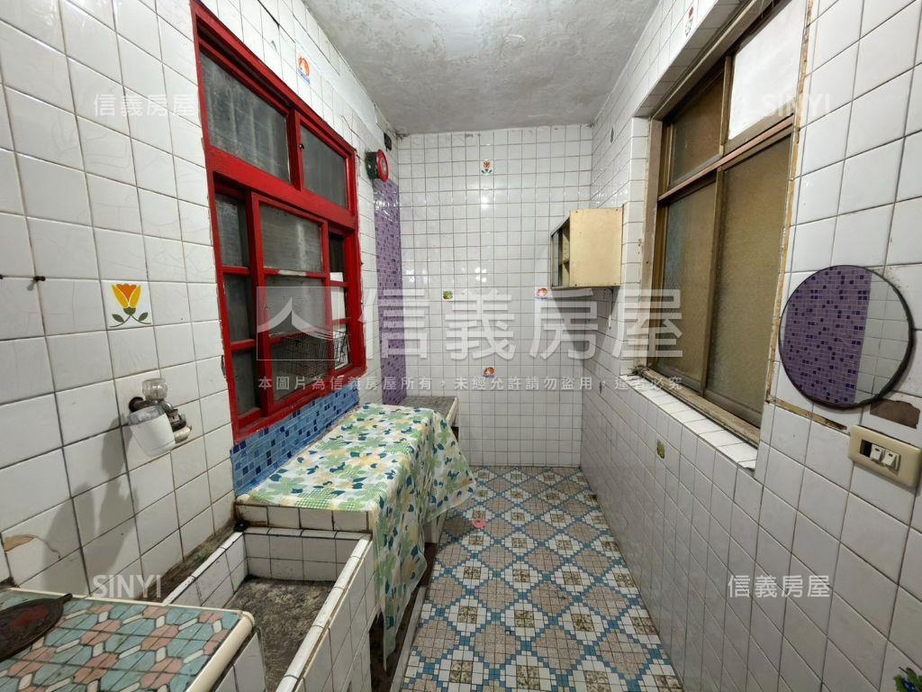 平鎮｜平東路近學區美透天房屋室內格局與周邊環境