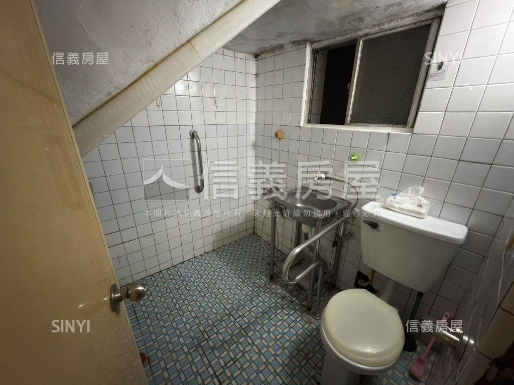 平鎮｜平東路近學區美透天房屋室內格局與周邊環境