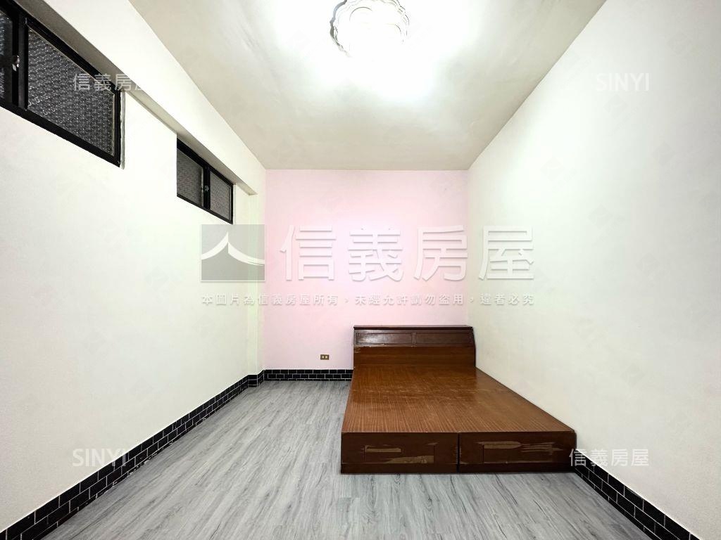 近鳳山體育館大三房美寓房屋室內格局與周邊環境