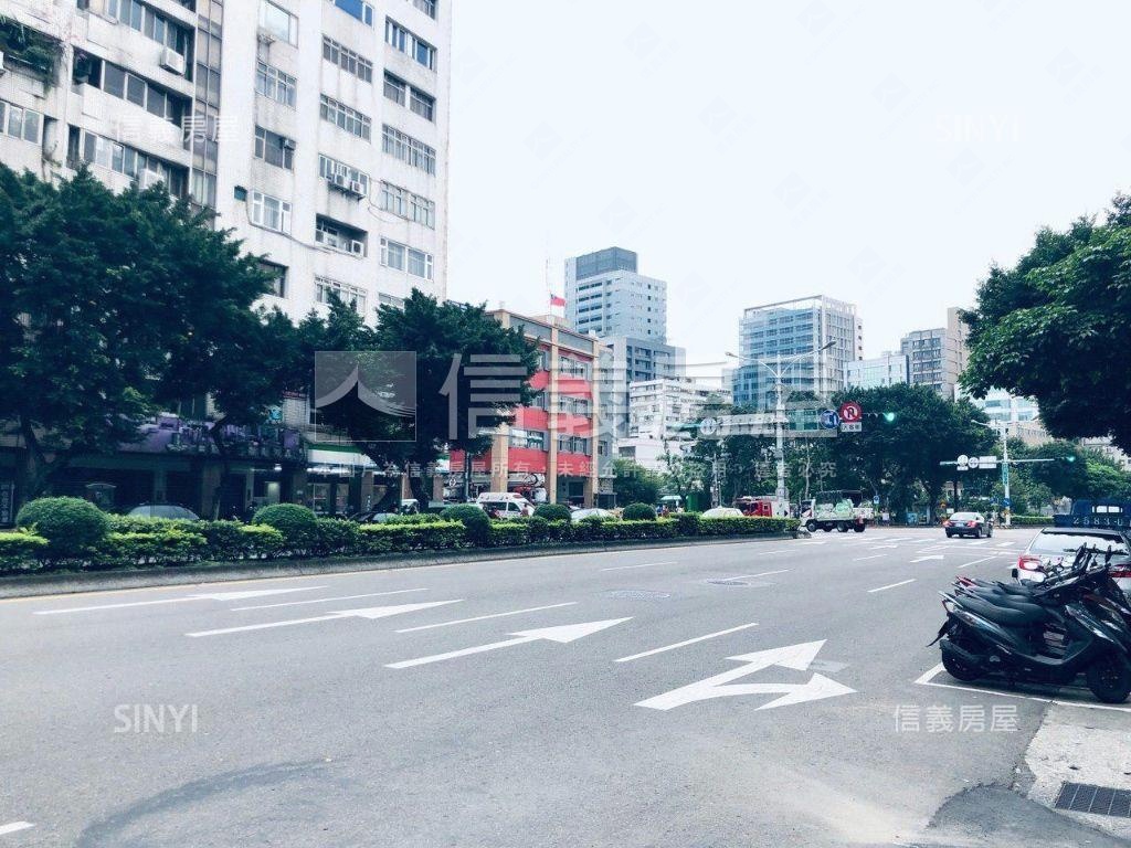 稀有承德路店面房屋室內格局與周邊環境