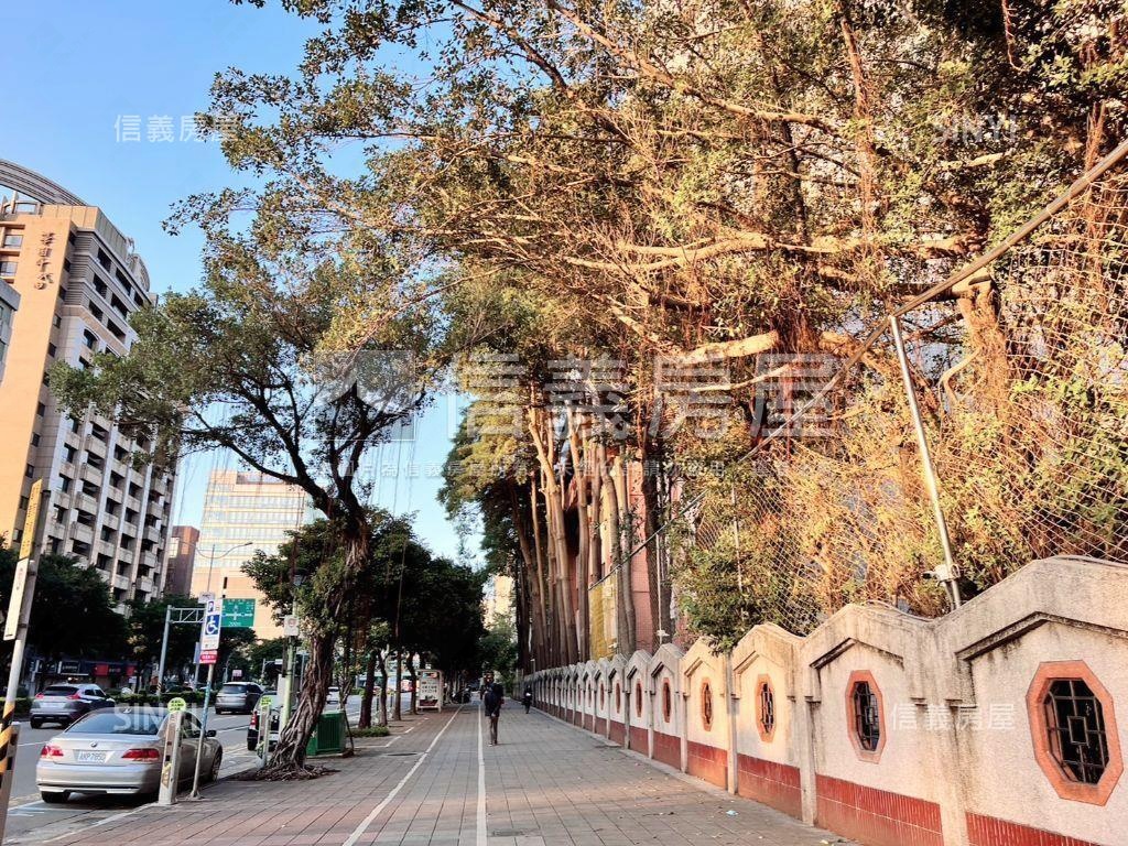 稀有承德路店面房屋室內格局與周邊環境