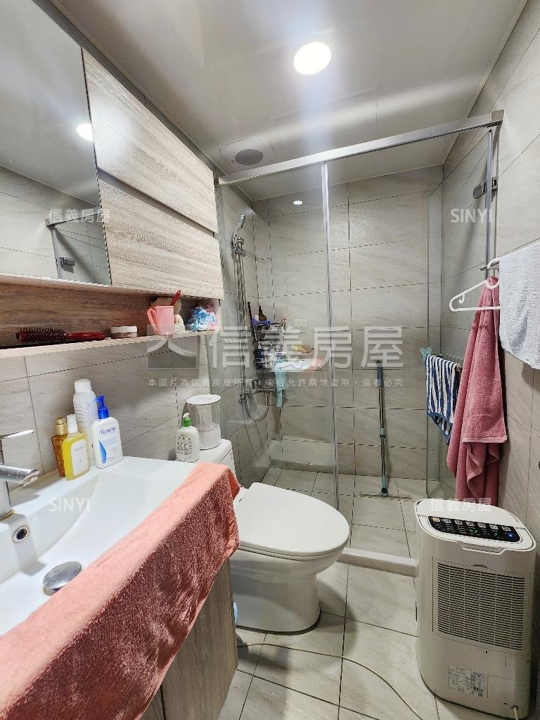 驚！鴻廣成家３房車位房屋室內格局與周邊環境