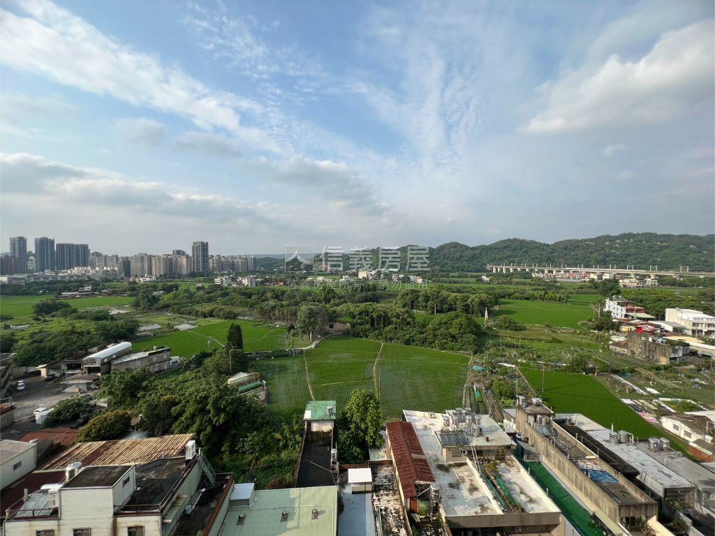 富宇君天下視野美屋房屋室內格局與周邊環境
