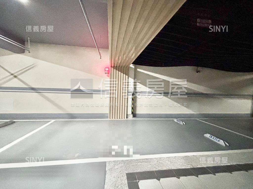 近藝文高樓層兩房車位房屋室內格局與周邊環境
