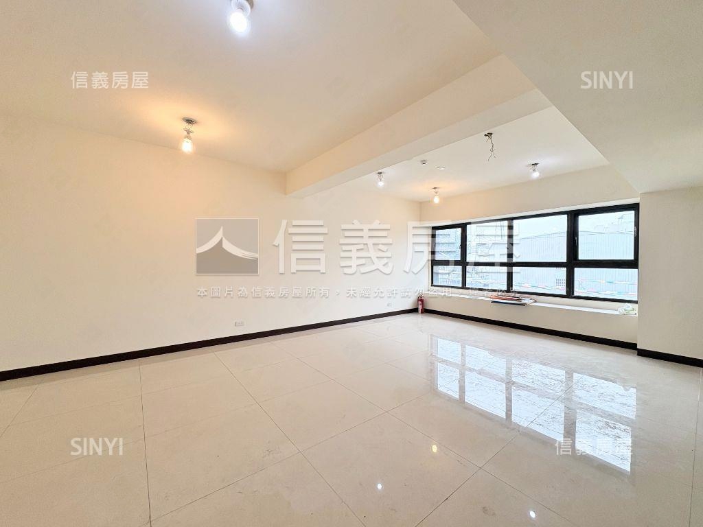 ⭐新案屋主誠售五車位店面房屋室內格局與周邊環境