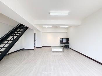 ⭐面寬６．３米五車金店面