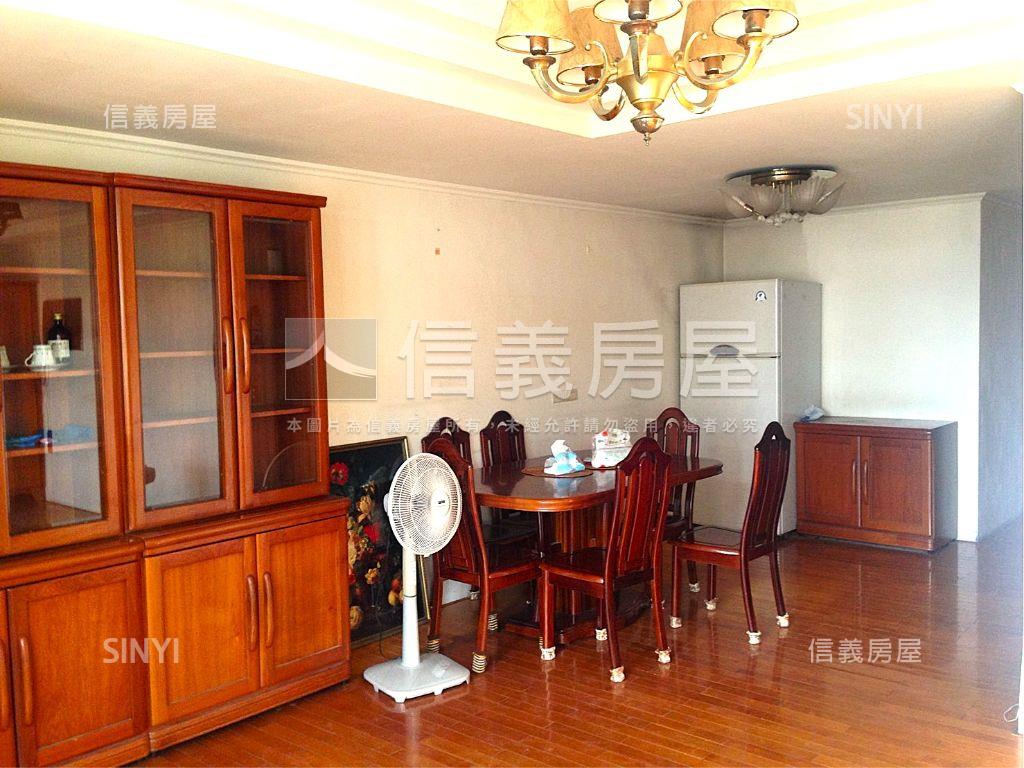 北士科芳鄰四樓大空間房屋室內格局與周邊環境