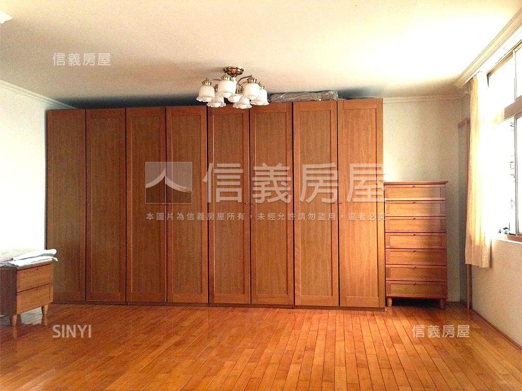 北士科芳鄰四樓大空間房屋室內格局與周邊環境