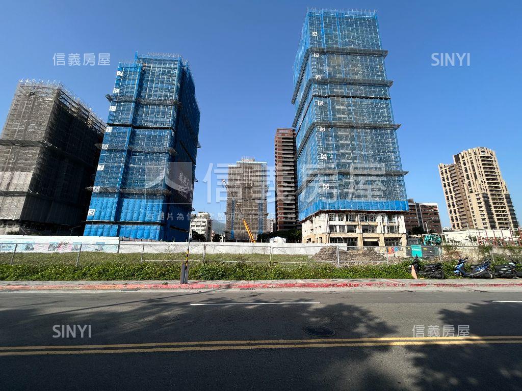 北士科芳鄰四樓大空間房屋室內格局與周邊環境