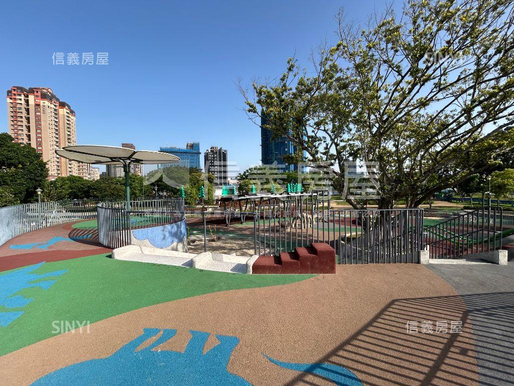 北士科芳鄰四樓大空間房屋室內格局與周邊環境