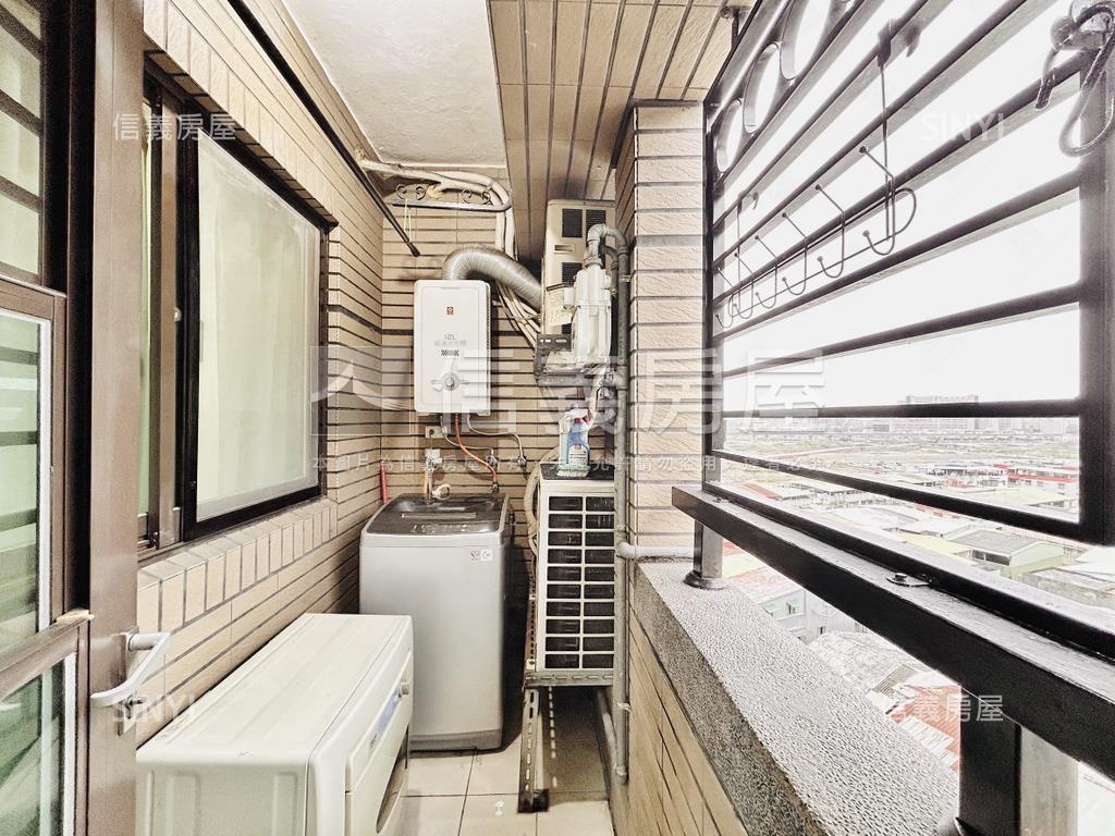 【專任】低總價電梯美三房房屋室內格局與周邊環境