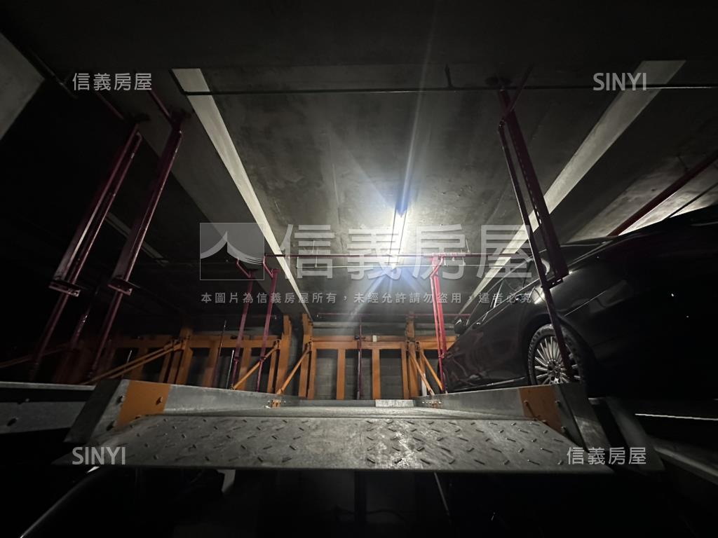 天母頂級稀有車位釋出房屋室內格局與周邊環境