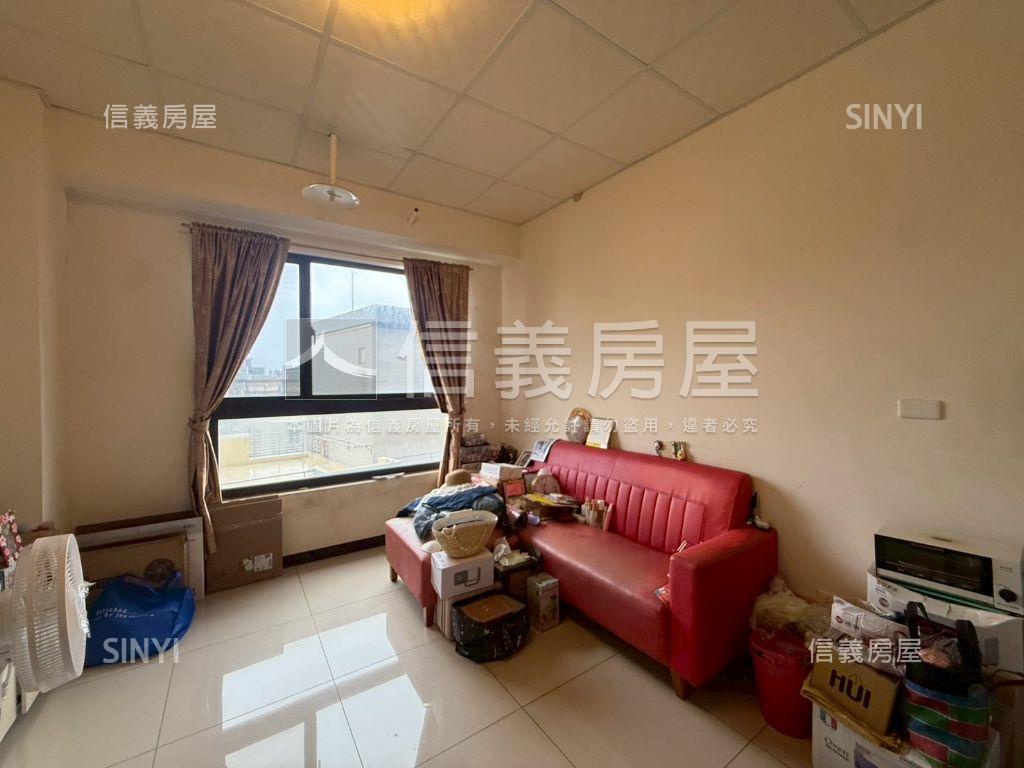 兩房開車近龍科約７分鐘房屋室內格局與周邊環境