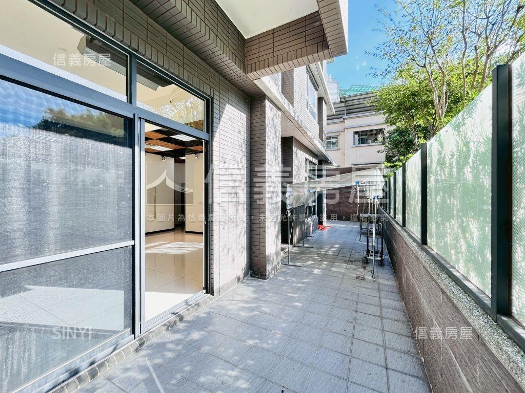 稀有大露台庭院戶房屋室內格局與周邊環境