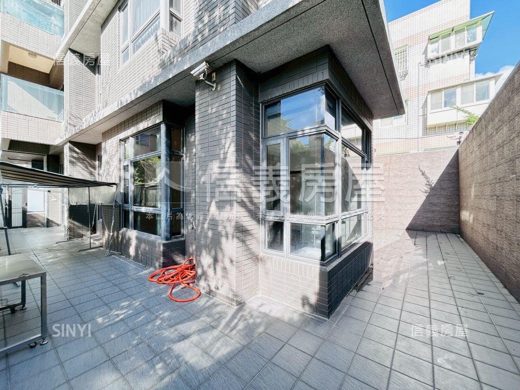 稀有大露台庭院戶房屋室內格局與周邊環境