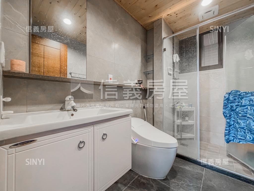 借墨裝潢高樓景觀三房平車房屋室內格局與周邊環境