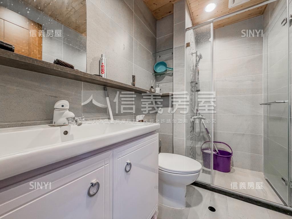 借墨裝潢高樓景觀三房平車房屋室內格局與周邊環境