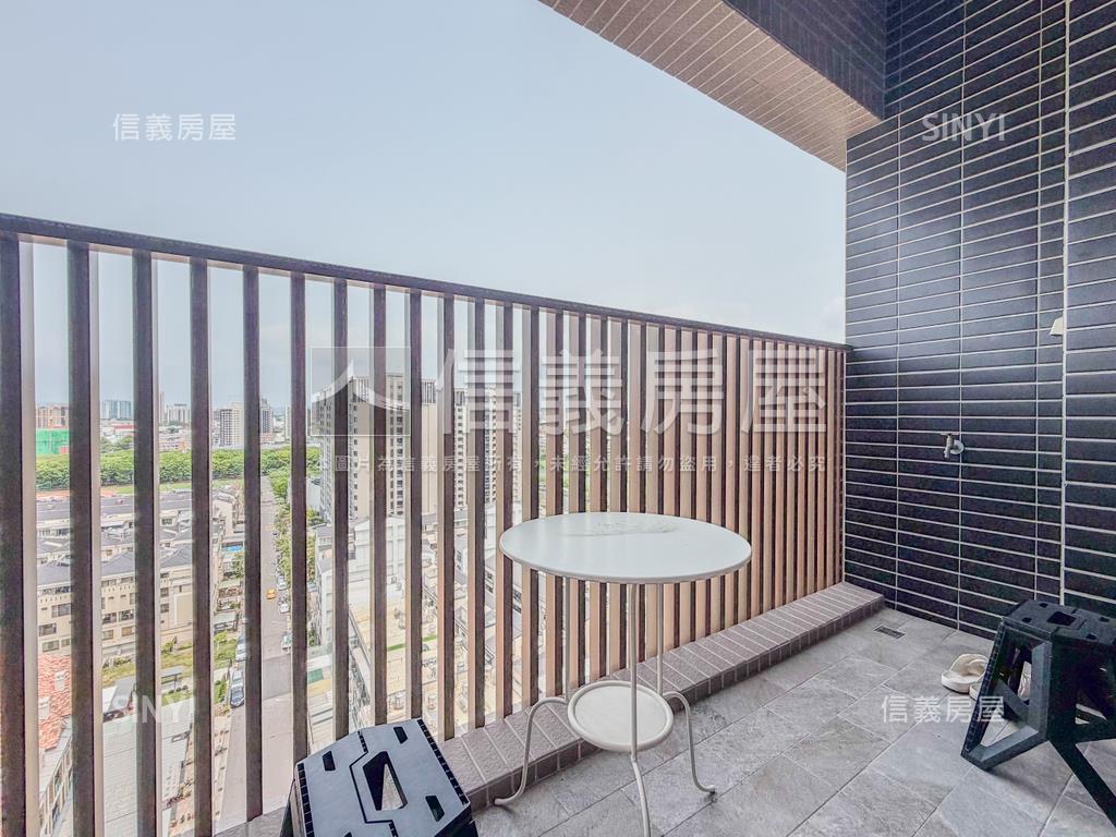 借墨裝潢高樓景觀三房平車房屋室內格局與周邊環境