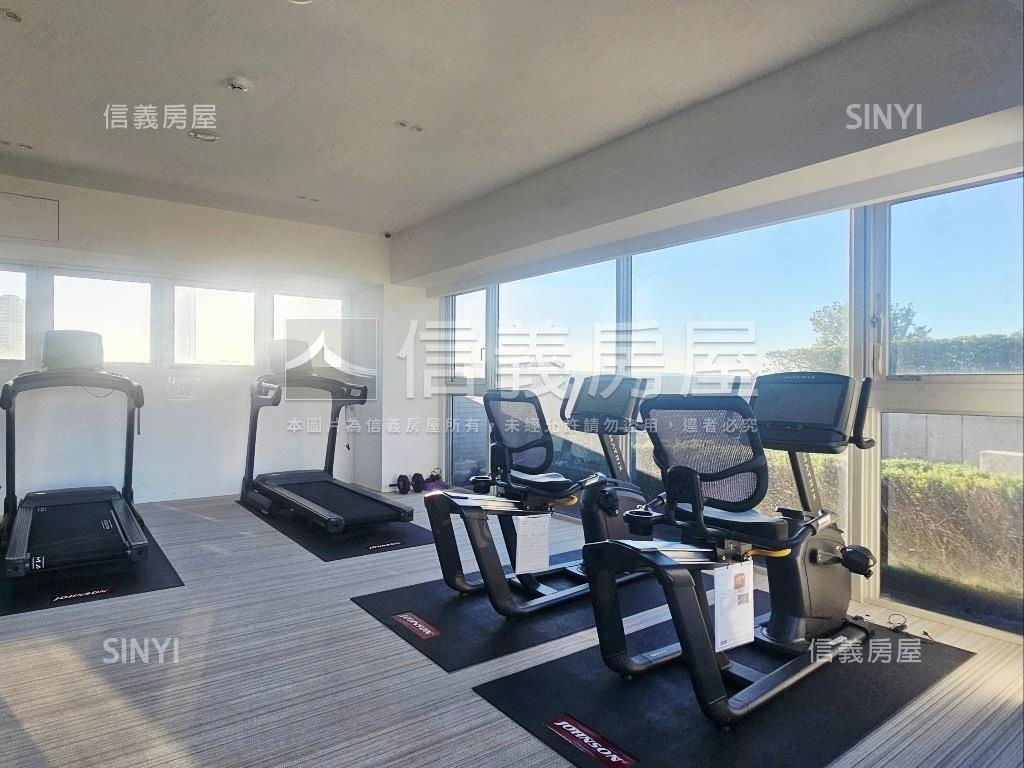 首泰三陽稀有邊間露臺戶房屋室內格局與周邊環境