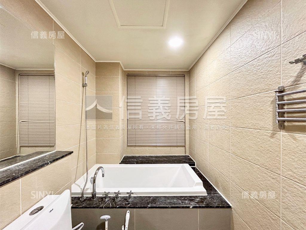 丹麥四房房屋室內格局與周邊環境